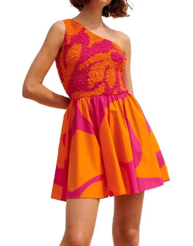 Luana Dress In Hawaiian Punch