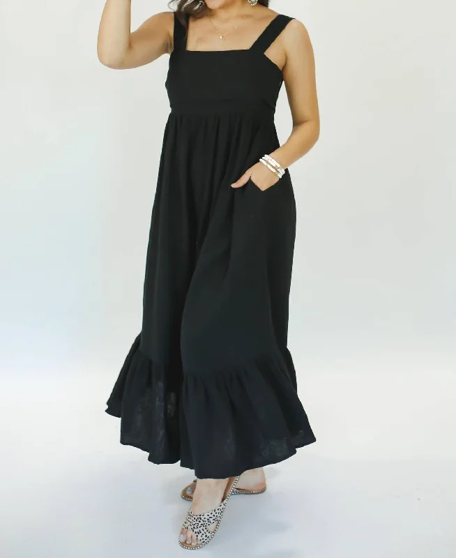 Vacay Beauty Midi Dress In Black