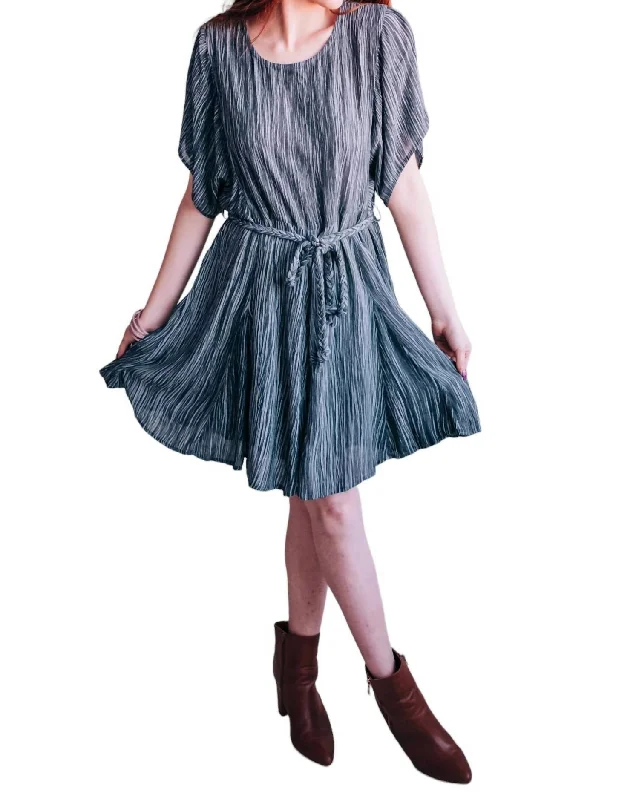 Suite Dreamin' Ruffle Swing Dress In Charcoal