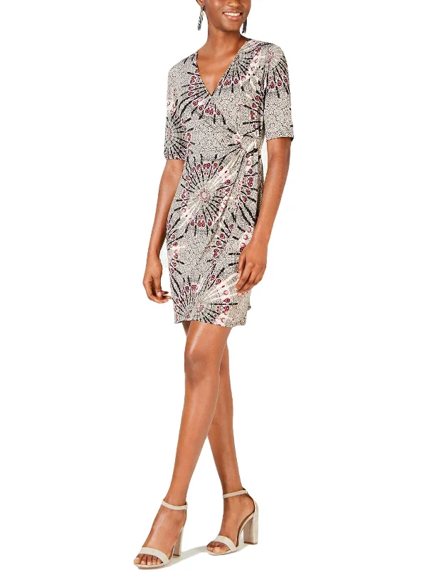 Petites Womens Medallion Print Above Knee Wrap Dress